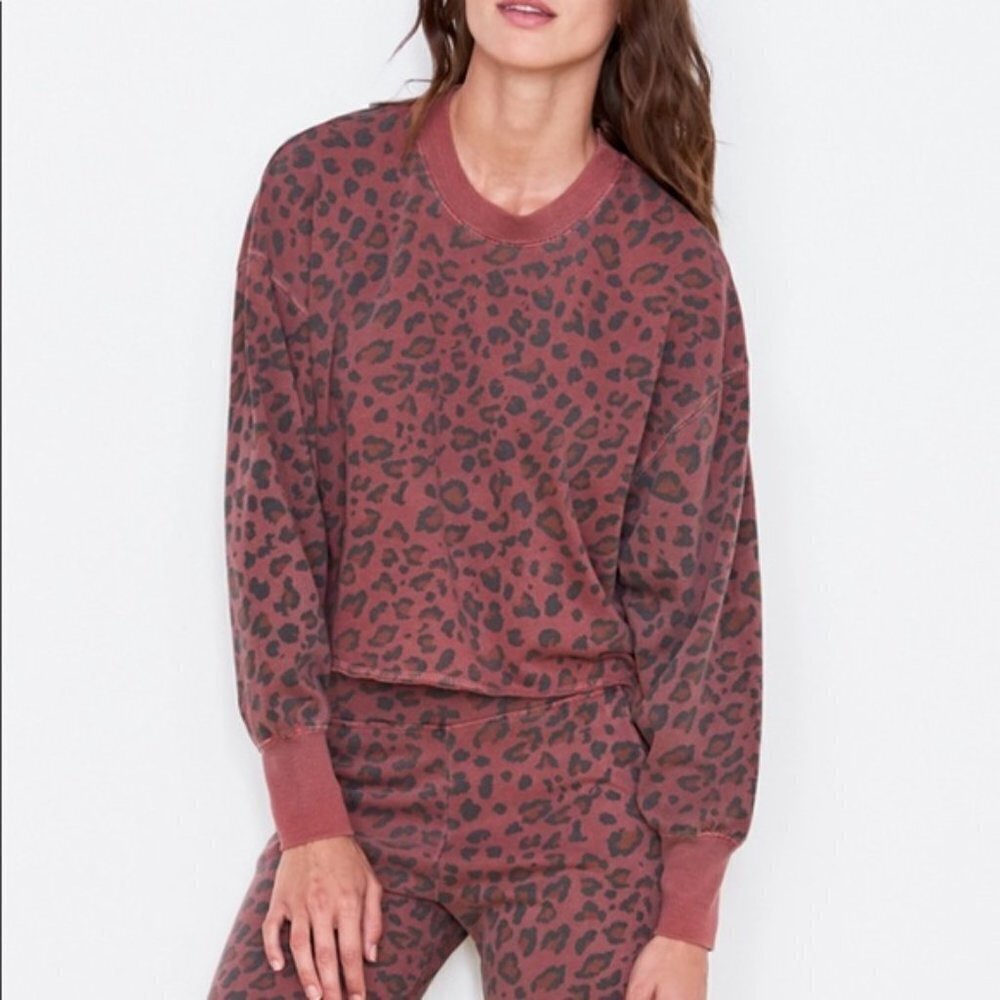 Sundry Leopard Drapey Sweatshirt Maroon - Picture 4 of 15